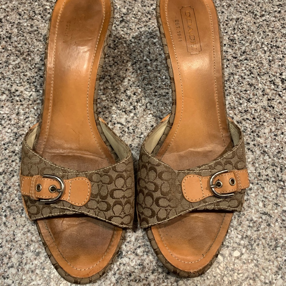 Coach Signature Monogram Ashleigh Kitten Heel